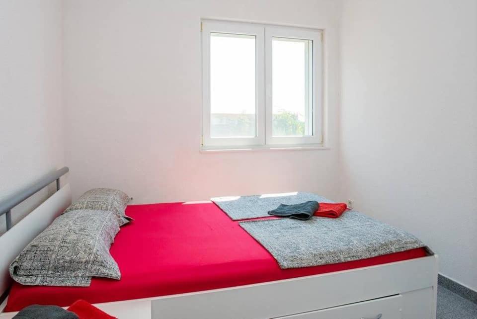 Apartment Vodice - Lovric Exterior photo
